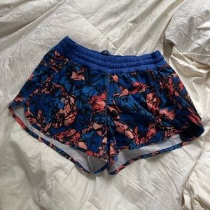 lululemon tracker shorts